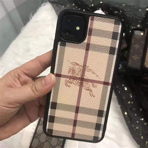 coque iphone burberry|Burberry accessories.